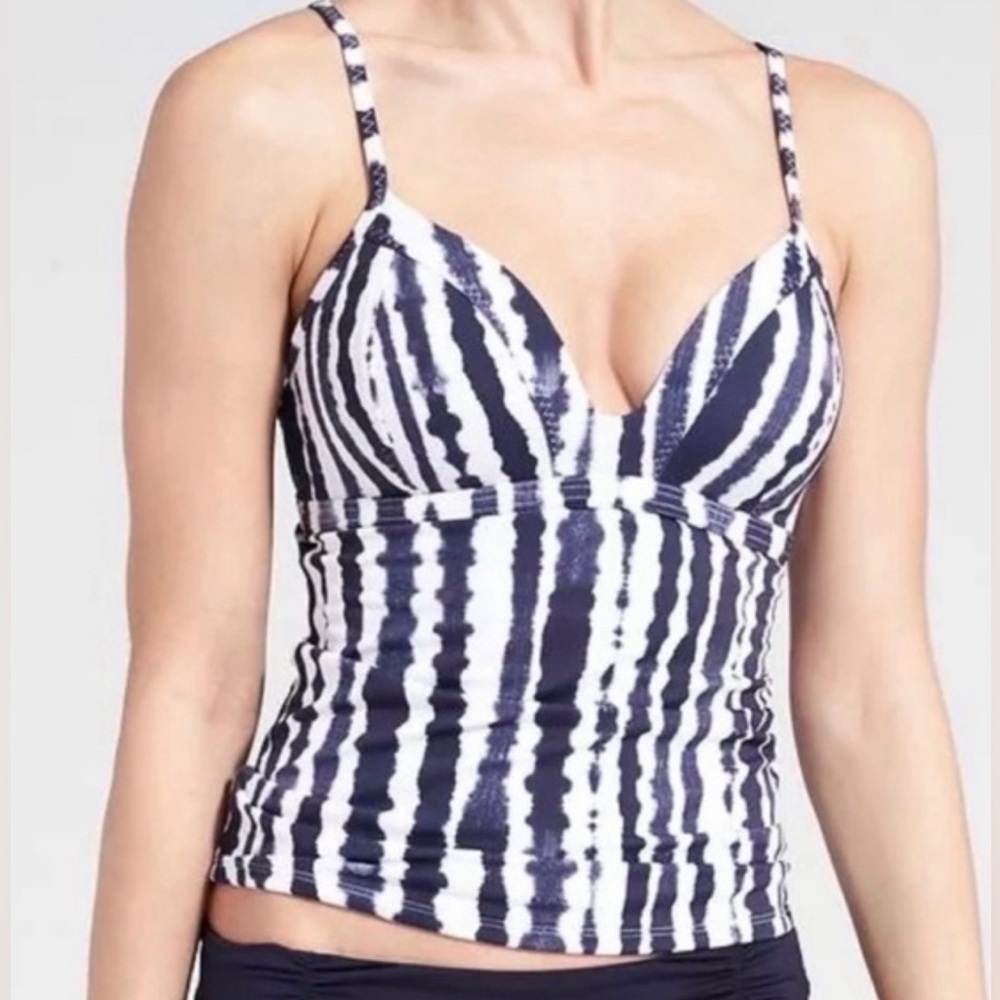 Athleta Wave Break Tankini swim top Navy Blue White size Medium
